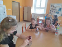 2025-04-barveni-vajicek-11_s